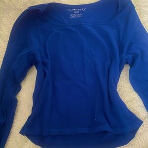 Hi ! This shirt is from rainbows , you’ll look wonderful in it !